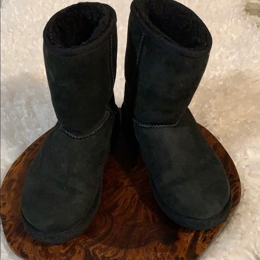 Ugg